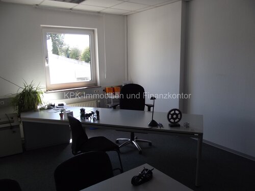 Büro 1 - 