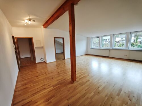 Wohn- und Esszimmer - 