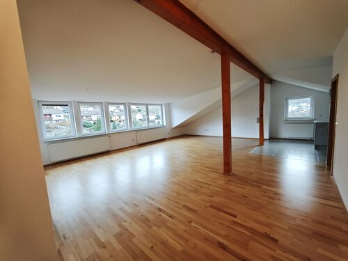 Wohn- und Esszimmer - 