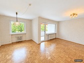 Wohnen/Essen - Zugang zu Loggia - Etagenwohnung mit 84,00 m&sup2; in Höchberg zum Kaufen