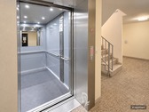 Aufzug (2020) - 3 Zimmer Etagenwohnung in Höchberg