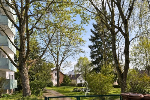 Garten am Gebäude - 