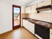 Küche mit Zugang zur Loggia - 