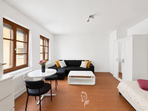 Wohnung 1 (Wohnen/Schlafen) KI optimiert - Verkauf von zwei 1- Zimmer Apartments zu je 140.000 Euro- im Doppelpack für 280.000 Euro.