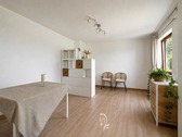 Wohnung 2 (Wohnen/Schlafen) KI optimiert - 