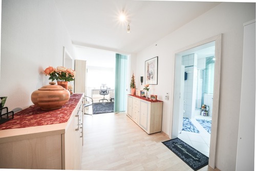 W1, 5,5 Zimmer, Flur - 