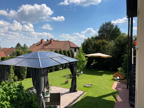 Garten - 12.5 Zimmer Mehrfamilienhaus, Wohnhaus zum Kaufen in Poppenhausen