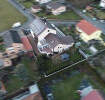 Sehr gepflegtes, freistehendes Mehrfamilien- Generationenhaus, zur Eigennutzung und Kapitalanlage - Poppenhausen