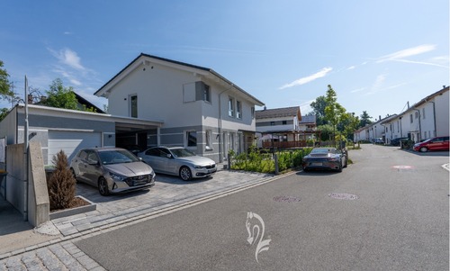 Aussenansicht - Modernes Architektenhaus mit A+ Energieeffizienz und großzügigem Raumangebot in ruhiger Lage