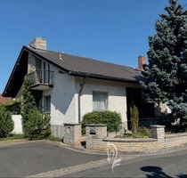 Viel Platz für die Familie – großzügiges Haus mit Garten und Ausbaupotenzial im UG - Eibelstadt