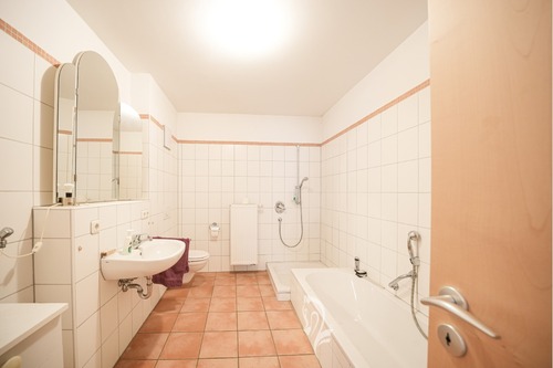 Einlieger WHG Bad - 