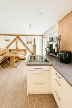 ChatGPT Image 20. Mai 2025, 22_30_32 - 