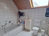 Tgl.-Bad mit Wanne, Dusche - 