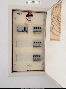 0DBE6D60-C4F1-4F9C-93B8-A52F8B91AA3E - 