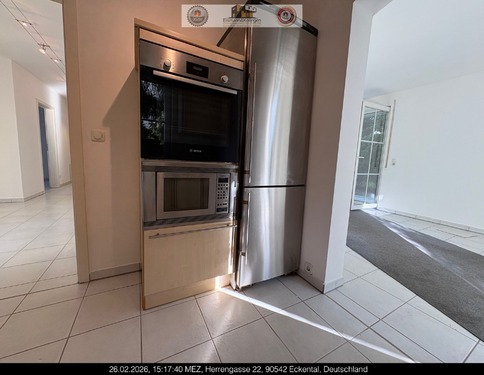 D13A09D5-85BE-40D3-8258-1EB57DCBE79D - 