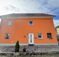Energieeffizientes EFH mit Einliegerwohnung, Terrasse und großem Hof - Sulzfeld