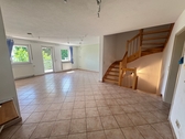 EG Wohnzimmer, Zimmer 1 - 6 Zimmer Reihenmittelhaus zum Kaufen in Oberderdingen