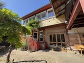 Hausansicht Süd-Ost - Haus mit viel Platz für die Familie+schöner Garten+Keller+2 Garagen