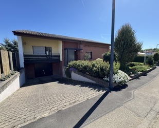 Freistehendes Haus mit Wärmepumpe in ruhiger, gehobener Lage von Lienzingen - Mühlacker