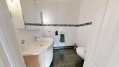 EG WC - 