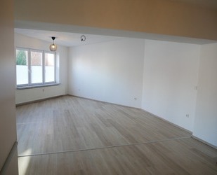 Charmantes Stadthaus Bürohaus in 25836 Garding zu verkaufen.