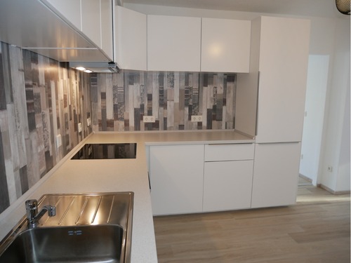 EBK in Whg. im EG, ca. 104 m² - 