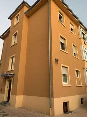 Außenansicht - Mehrfamilienhaus in Frankfurt-Unterliederbach vollvermietet