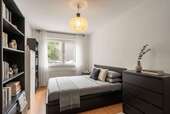 Schlafzimmer - 2 Zimmer 2- Zimmerwohnung zum Kaufen in Schwalbach am Taunus