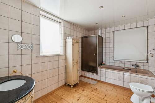 602188-A-backbonephoto-062 - 