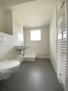 Foto - TOP bezugsfertige 2-Zimmer Wohnung mit Dusche!