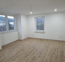 3-Zimmer-Wohnung mit Balkon und Terrasse in SinzingAlling