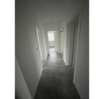 Frisch renovierte 4-Zimmer-Wohnung mit Terasse - Werl