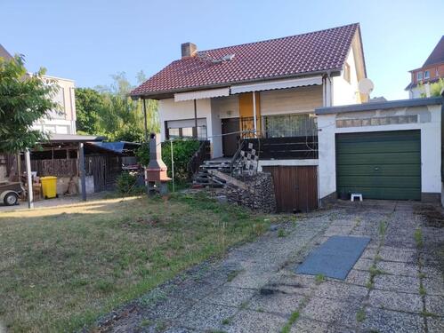 Foto - Haus mit großem Grundstück zu verkaufen