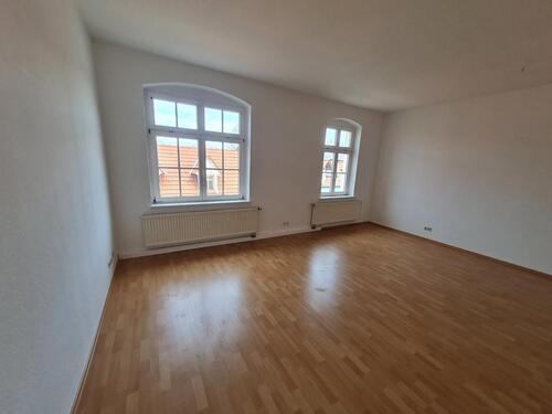 Foto - Zentral gelegene, helle 2-Zimmer-Wohnung in renoviertem Altbau