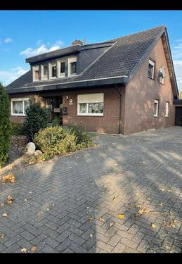 Foto - Vollunterkellertes Einfamilienhaus mit viel Potenzial