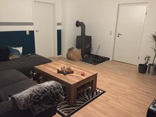 Foto - 3 Raumwohnung mit Einbauküche und Kaminofen