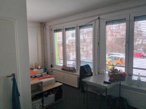 Foto - 1 Zimmer Studentenwohnung 28m2 mit gepflegtem Duschbad