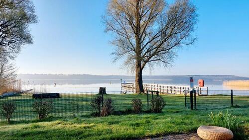 Foto - Zauberhafte Strandkate direkt am Badestrand, Schweriner See, Ferienhaus nahe Ostsee, Wismar, Poel, Boltenhagen, Ferienwohnung, Mecklenburgische Seenplatte, auch Last Minute