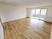 Foto - großzügige 3-Zimmer Wohnung 90 qm mit Balkon + Carport