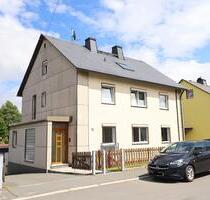 ... Erdgeschosswohnung im ruhigen Wohngebiet zur Miete... - Helmbrechts