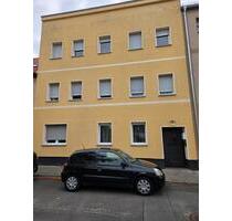 Schöne Wohnung in Greppin - 480,00 EUR Kaltmiete, ca.  60,00 m² in Bitterfeld-Wolfen (PLZ: 06766)