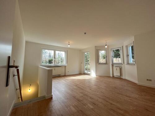 Foto - Sonnige 3-Zi-Garten-Whg mit Souterrain 96 qm Wohn-Nutzfläche