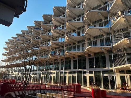 Foto - Helle Wohnung mit Einbauküche in ruhiger Lage - Hellersdorf