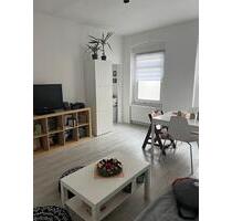 Mietwohnung 3-Raum Wohnung mit Balkon Stellplatz - Halle (Saale) Damaschkestraße