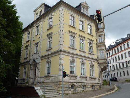 Foto - Helle, neu renovierte 4-Raum-Wohnung in zentraler Lage