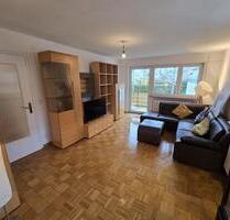 Renovierte 3,5-Zimmer-Whg mit Balkon, Garten, EBK und Stellplatz - Korntal-Münchingen