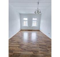 Frisch sanierte 3RW l 69 m² l EBK l Balkon l Badewanne - Weißenfels