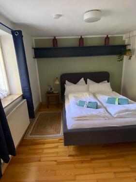 Foto - WG Zimmer zur Zwischenmiete in einem schönen Haus mit Garten