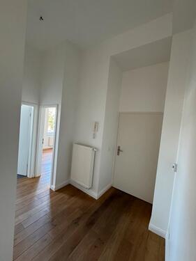 Foto - Helle 95 m² Altbau-Einheit - 350.000,00&nbsp;EUR Kaufpreis, ca.&nbsp; 95,00&nbsp;m&sup2;
