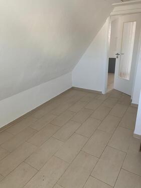 Foto - 2 Zimmer Dachgeschoßwohnung zur Miete in Buseck